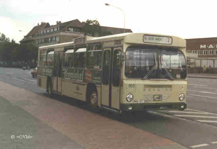 Bus 165