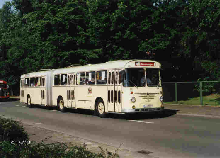 Bus 311