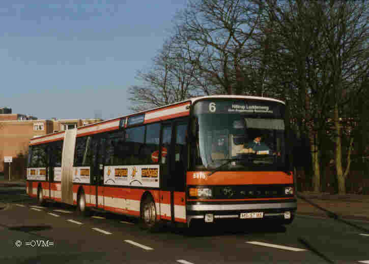 Bus 8875